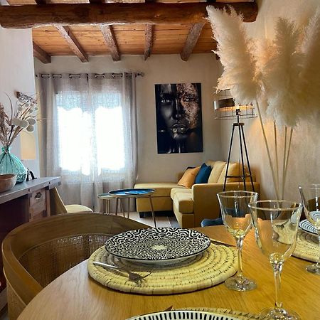 Maison Cosy, 2 Chambres, Adossee Aux Remparts إج مورت المظهر الخارجي الصورة