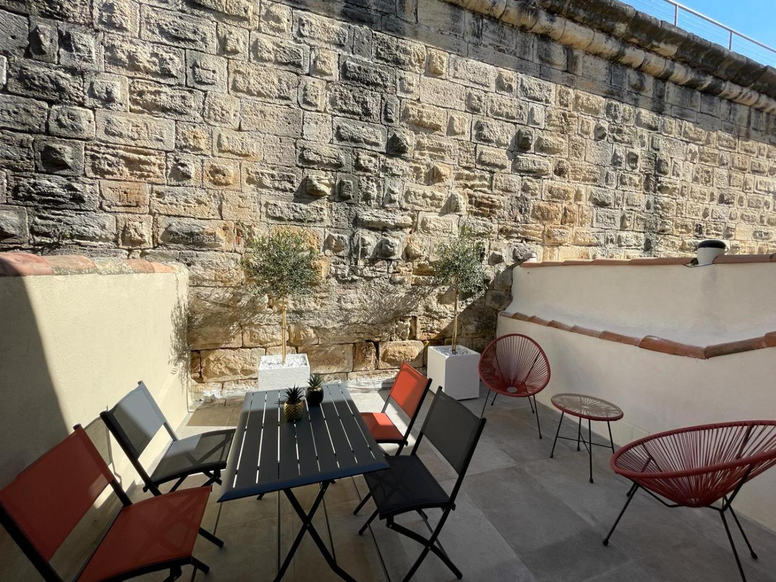 Maison Cosy, 2 Chambres, Adossee Aux Remparts إج مورت المظهر الخارجي الصورة